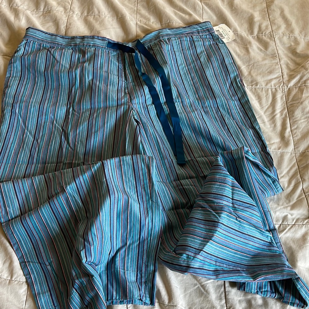 Capri pajama bottoms